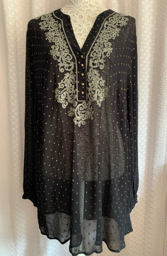 Monsoon sheer black gold