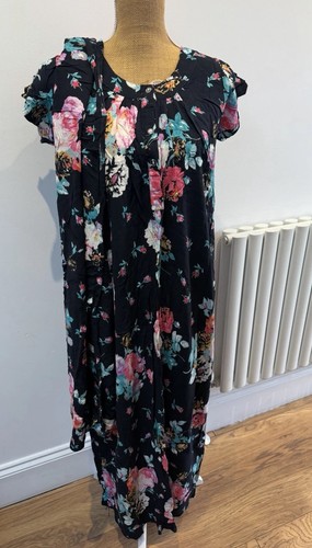 Black floral print - black, dress