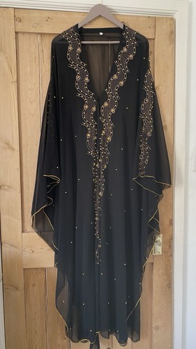 Select black chiffon kaftan - black,